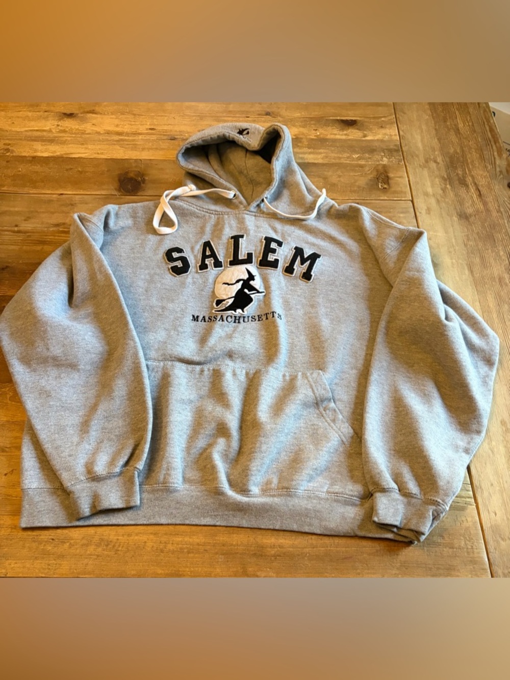 Salem Massachusetts Witch Hoodie 2XL Gray Chenille Appliqué Bay State Apparel